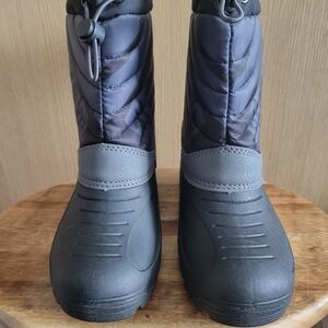 Youth Octane Black Snow Boots